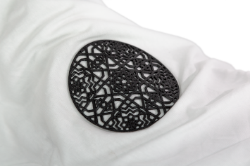 3D printed filigree structures on a textile